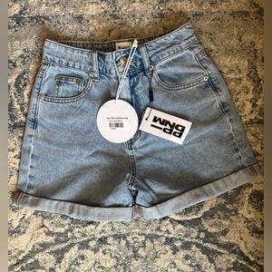 NEW Princess Polly denim shorts - never before worn.